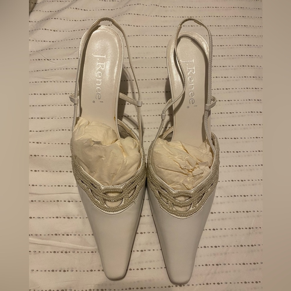 J.Renee White Pearl Heel
